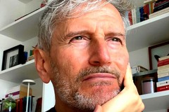 Francesco Carofiglio ospite dello Store Mondadori per presentare il suo nuovo romanzo "Tutto il mio folle amore"