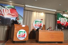 Pace fatta in Forza Italia con Nicola Giorgino, che partecipa ad un convegno con i maggiorenti regionali azzurri