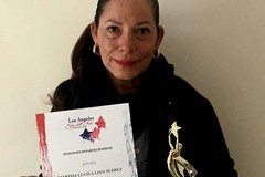 “La maschera di Carnevale”: Martha Liana Suarez riceve a Los Angeles il “Premio Internazionale Star dell’Arte”