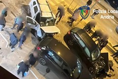 Incidente nei pressi del cimitero, traffico in tilt e feriti