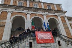 Ad Andria il ricordo dell'eccidio di Luisa e Carolina si carica di attualità contro i femminicidi