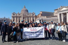 La Medicina interna del Bonomo di Andria in Udienza Generale da papa Leone