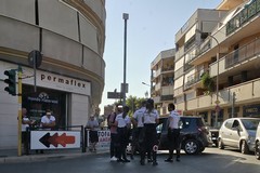 Incidente all'incrocio di viale Goito con via Barletta: ferito al "Bonomo"