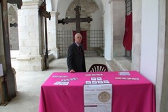 Esposizione delle antiche Croci del Venerdì santo durante la Fiera d'Aprile