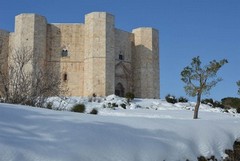 Neve e Castel del Monte: una magia vissuta in immagini