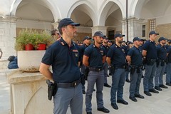 Presentati nel chiostro di Palazzo di Città ad Andria i 67 neo agenti di PS assegnati alla Questura