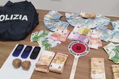 Sessantenne trovato con cocaina 30mila euro in contanti: è accaduto ad Andria