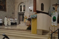 Colombe bianche e fiori per Maria, rinnovata la tradizione del Calcit con la giornata di preghiera per il malato oncologico