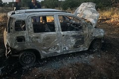 Data alle fiamme nelle campagne di Andria una Fiat Panda rubata a Terlizzi