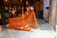 Pizzeria di Andria perde clienti per una recinzione pavimentale che dura da 7 mesi