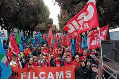 Cgil e Uil a Bari contro manovra di bilancio, delegazione dalla Bat