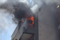 Incendio al centro di Andria: fiamme  in via Taranto, non ci sono feriti