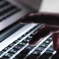 Coronavirus: maggiori rischi di adescamento dei minori su internet e social network