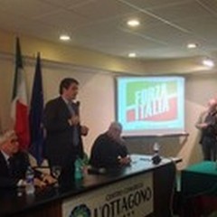 Raffaele Fitto lancia la corsa alle Europee di Forza Italia