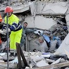 Terremoto, dalla Puglia attivata la macchina dei soccorsi