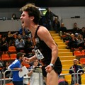 Nicola Lomuscio, urlo di gioia ad Ancona: titolo italiano nei 5000 m di marcia con un tempo record