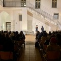 Fiera d'Aprile: ieri teatro nel cortile della Biblioteca Comunale