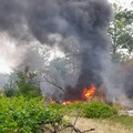 Incendiavano rifiuti e sterpaglie: individuati quattro piromani ad Andria dalla Polizia Locale