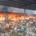 Ennesimo incendio in un'autorimessa ad Andria, CasAmbulanti: "Solo il fato o c'è qualcos'altro? "