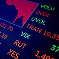 L’indice VIX è ai minimi, cosa suggerisce per il 2023?