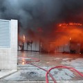 Incendio Dalena: avviati a Barletta i primi campionamenti di terreno