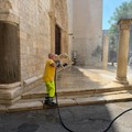 Pulizia e sanificazione per gli esterni della Biblioteca comunale e delle chiese di Porta Santa e di Sant'Agostino