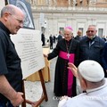 Papa Francesco benedice la prima pietra dei nuovi ambienti della Masseria San Vittore