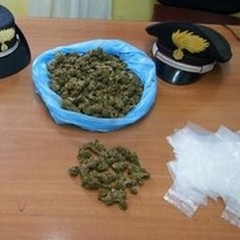 Servizio antidroga dei Carabinieri: due fratelli agli arresti