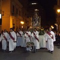 I fedeli andriesi alla sequela della Madonna dei Miracoli nella tradizionale processione notturna