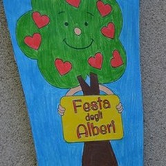 Festa dell'Albero nelle scuole: dalla  "Rodari " la richiesta di più spazi verdi