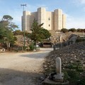 Fontana danneggiata a Castel del Monte