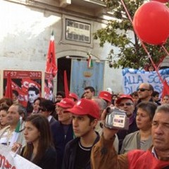 Il Gonfalone della Città di Andria a sostegno della manifestazione dei lavoratori