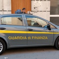 Via Canosa, arrestato 22enne pregiudicato per spaccio