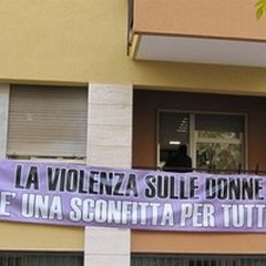 Violenza sulle donne, Seccia: «La crisi aumenta la paura»