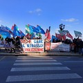 Manifestazione a Bari dei lavoratori Nta del Cup Asl BAT