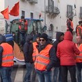 Crisi agricola: piazza Catuma si tinge di arancione. Alle 18 anche un comizio