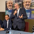 Emiliano ad Andria per le primarie del centrosinistra: «Stiamo facendo vivere la democrazia»