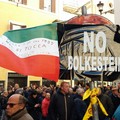 Tensione a Roma davanti a Montecitorio