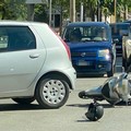 Incidente in viale Gramsci, coinvolti un'auto e uno scooter