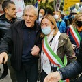 No Green Pass e scontri a Roma, invasa sede Cgil. Sindaco Bruno: “No alla violenza”