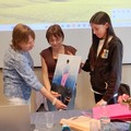 Il cuore oltre i  "pantaloni rosa ": Teresa Manes abbraccia gli studenti della Vaccina