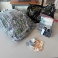 Oltre 50 kg di droga, arrestato sulla A14 ad Andria