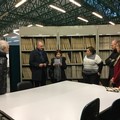 Don Gianni Massaro benedice i dipendenti dell'Ufficio Anagrafe del Comune di Andria