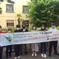 Giornata della Legalità, flash mob alla scuola "Vaccina " con frasi-ricordo su Falcone e Borsellino