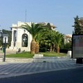 Nuovo impianto pubblicitario davanti al Monumento ai Caduti