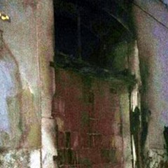 Incendio nella notte in un atelier di abiti da sposa in via Bovio