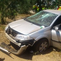 Auto fuori strada sull'Andria-Bisceglie: coinvolta una famiglia