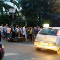 Incidente in via Barletta: auto contro moto, un ferito grave