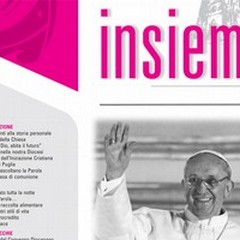 Torna  "Insieme " con l'abbraccio a Papa Francesco
