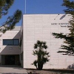 Il Liceo  "Nuzzi " potrà contare sulle aule del  "Lotti " e del  "Carafa "